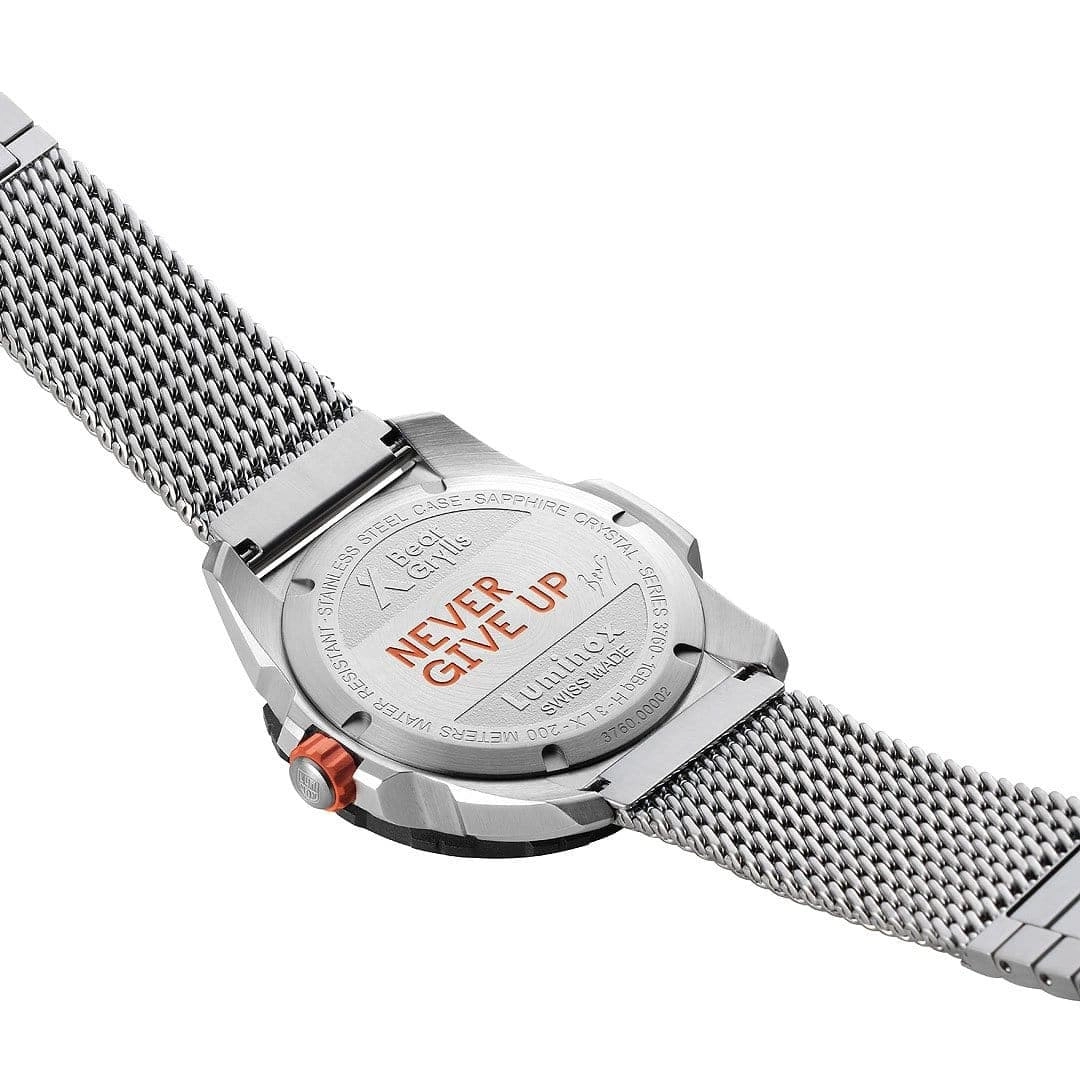 Bear Grylls Survival AIR GMT