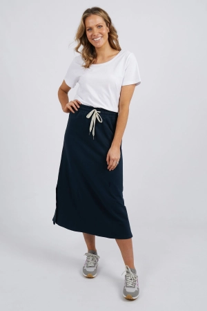 Elm Travel Skirt Navy