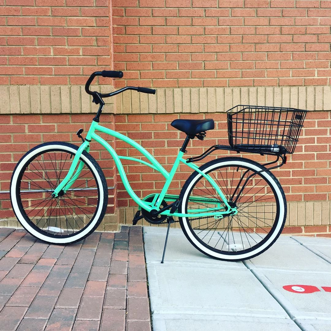 sixthreezero Around the Block Women's 26" 3 Speed Cruiser Bicycle