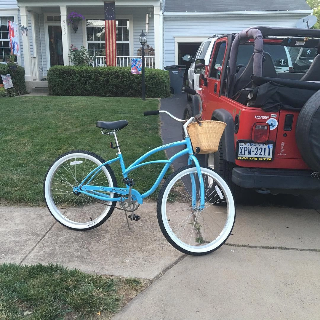 sixthreezero Around the Block Women's 26" 3 Speed Cruiser Bicycle