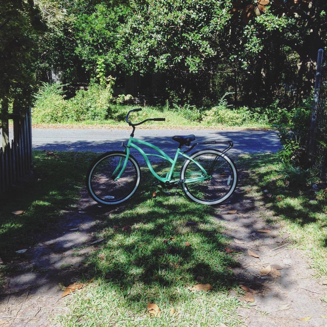 sixthreezero Around the Block Women's 26" 3 Speed Cruiser Bicycle