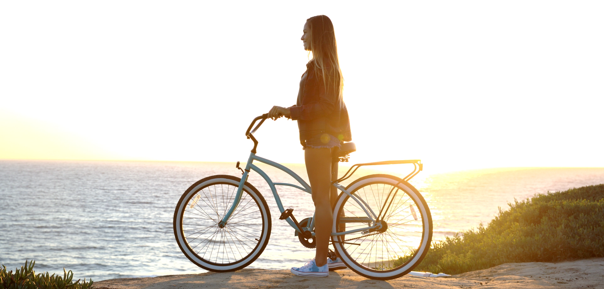 sixthreezero Around the Block Women's 26" 3 Speed Cruiser Bicycle