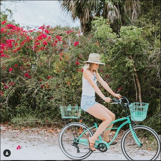 sixthreezero Around the Block Women's 26" 3 Speed Cruiser Bicycle