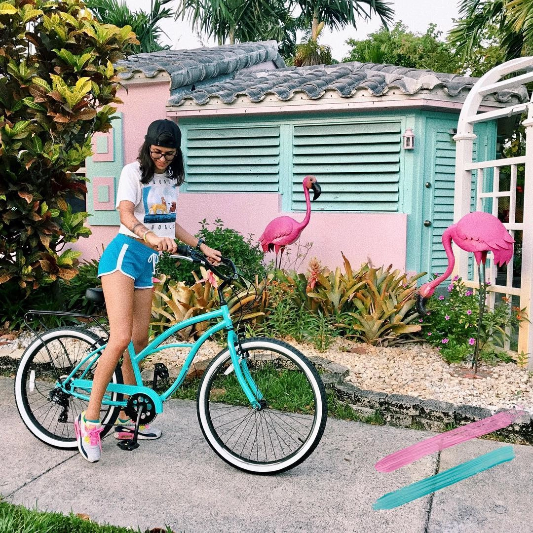 sixthreezero Around the Block Women's 26" 3 Speed Cruiser Bicycle