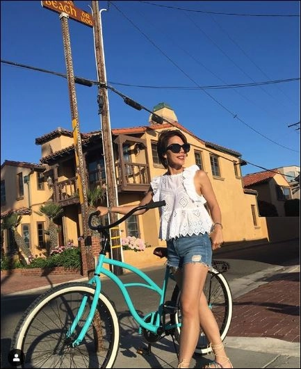 sixthreezero Around the Block Women's 26" 3 Speed Cruiser Bicycle