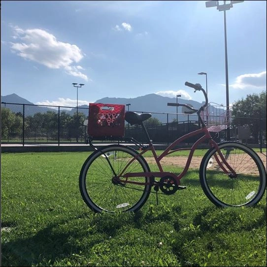 sixthreezero Around the Block Women's 26" 3 Speed Cruiser Bicycle
